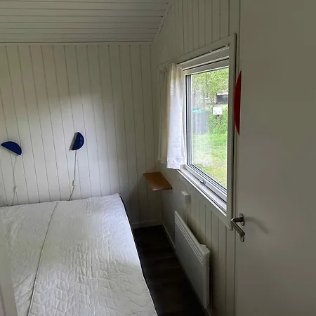 Ferienhaus House In 1st Row To *