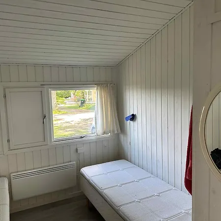 House In 1st Row To *